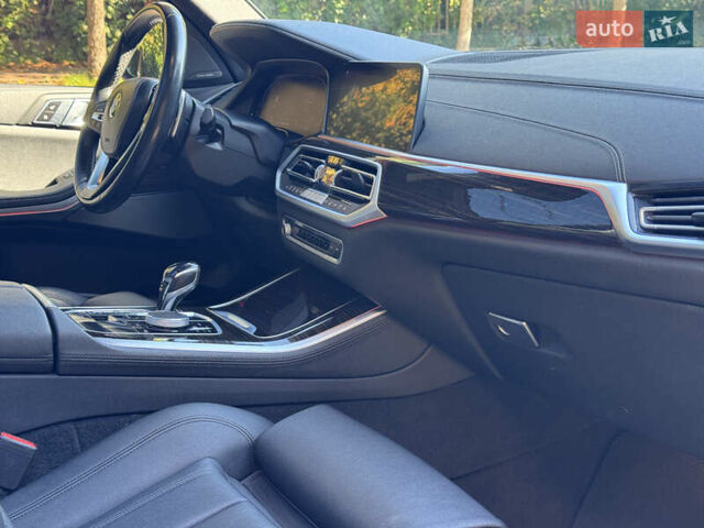 Черный БМВ Х5, объемом двигателя 3 л и пробегом 71 тыс. км за 50000 $, фото 13 на Automoto.ua