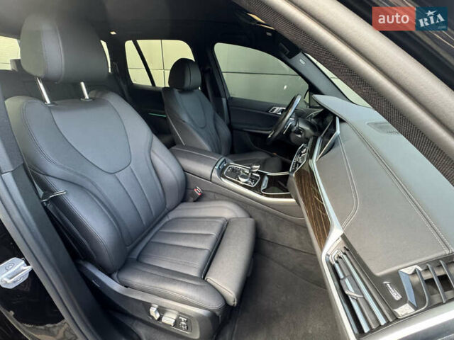 Черный БМВ Х5, объемом двигателя 3 л и пробегом 74 тыс. км за 56000 $, фото 36 на Automoto.ua