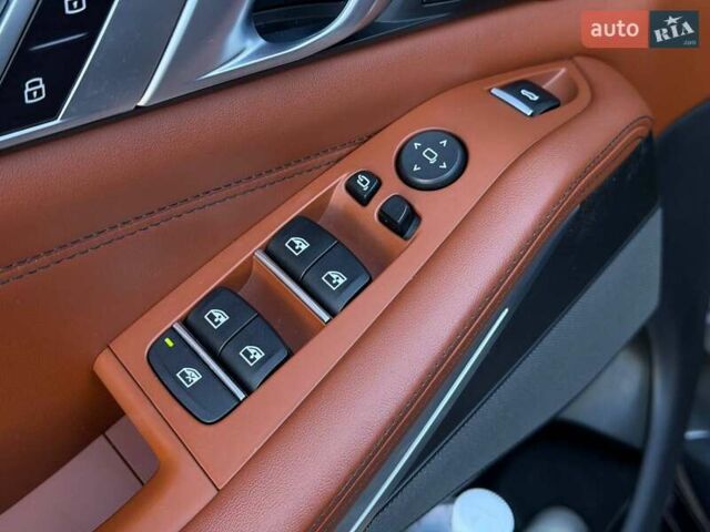 Черный БМВ Х5, объемом двигателя 4.39 л и пробегом 90 тыс. км за 72000 $, фото 46 на Automoto.ua