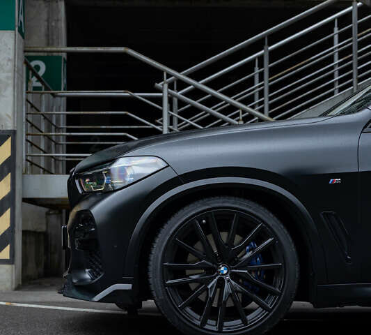 Черный БМВ Х5, объемом двигателя 2.99 л и пробегом 160 тыс. км за 83999 $, фото 3 на Automoto.ua