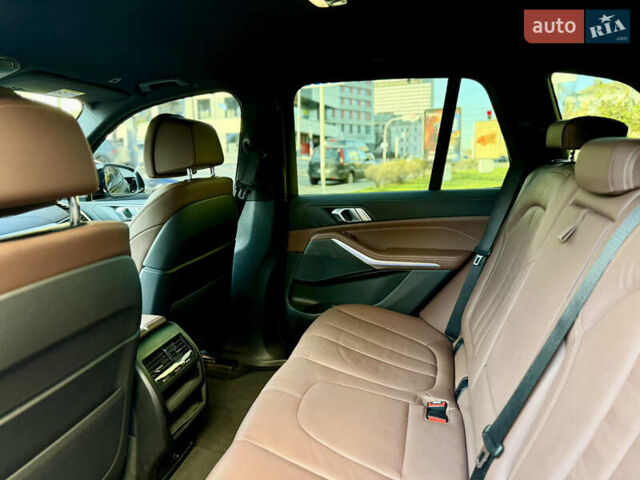 Чорний БМВ Х5, об'ємом двигуна 3 л та пробігом 69 тис. км за 69500 $, фото 18 на Automoto.ua