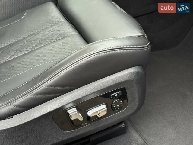 Чорний БМВ Х5, об'ємом двигуна 3 л та пробігом 149 тис. км за 59800 $, фото 29 на Automoto.ua