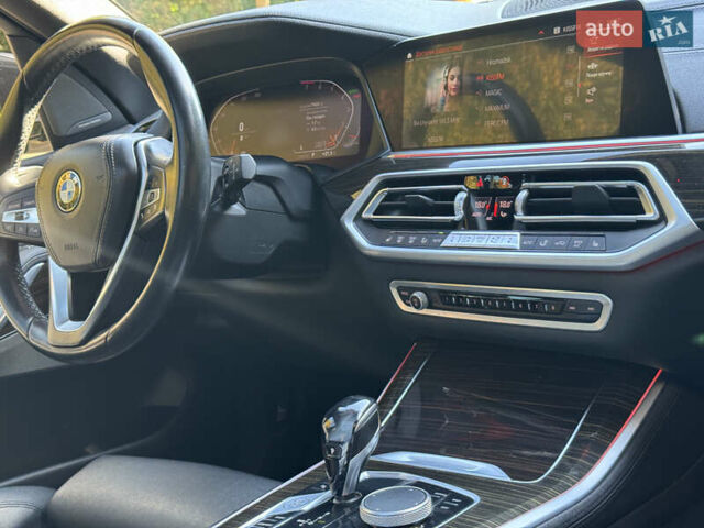 Черный БМВ Х5, объемом двигателя 3 л и пробегом 71 тыс. км за 50000 $, фото 16 на Automoto.ua