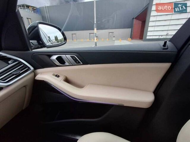 Черный БМВ Х5, объемом двигателя 3 л и пробегом 174 тыс. км за 47500 $, фото 17 на Automoto.ua