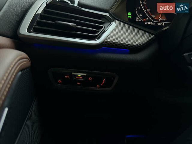 БМВ Х5 2021 у Києві на Automoto.ua Чорний БМВ Х5, об'ємом двигуна 2 л та пробігом 88 тис. км за 55999 $, фото 31 на Automoto.ua