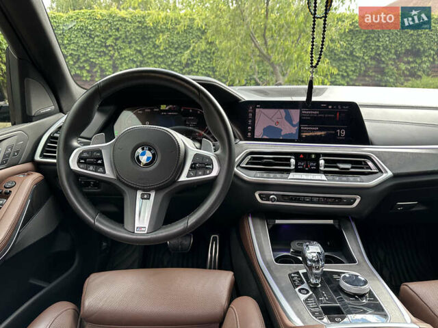 БМВ Х5 2021 в Днепре (Днепропетровске) на Automoto.ua Черный БМВ Х5, объемом двигателя 4.39 л и пробегом 59 тыс. км за 84000 $, фото 36 на Automoto.ua