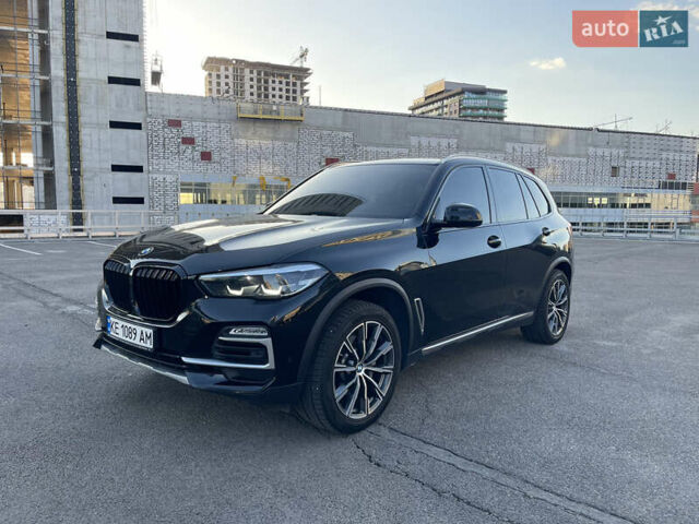 Черный БМВ Х5, объемом двигателя 2 л и пробегом 94 тыс. км за 54500 $, фото 1 на Automoto.ua