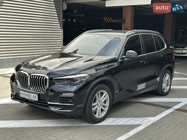 Чорний БМВ Х5, об'ємом двигуна 3 л та пробігом 47 тис. км за 63900 $, фото 3 на Automoto.ua