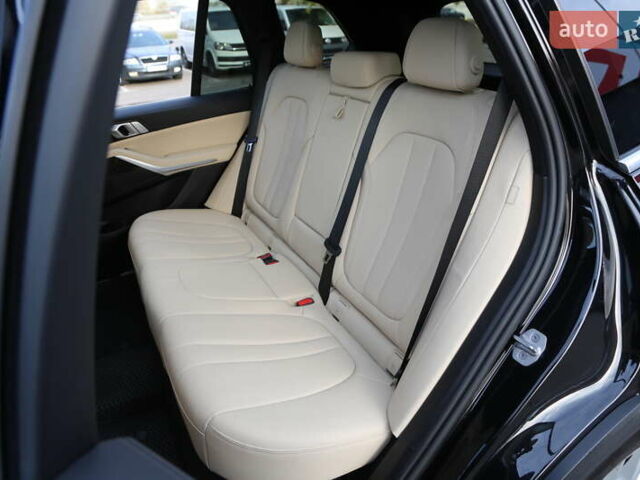 Черный БМВ Х5, объемом двигателя 3 л и пробегом 174 тыс. км за 49500 $, фото 9 на Automoto.ua