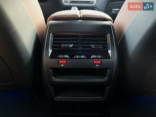 Черный БМВ Х5, объемом двигателя 4.39 л и пробегом 64 тыс. км за 80999 $, фото 32 на Automoto.ua