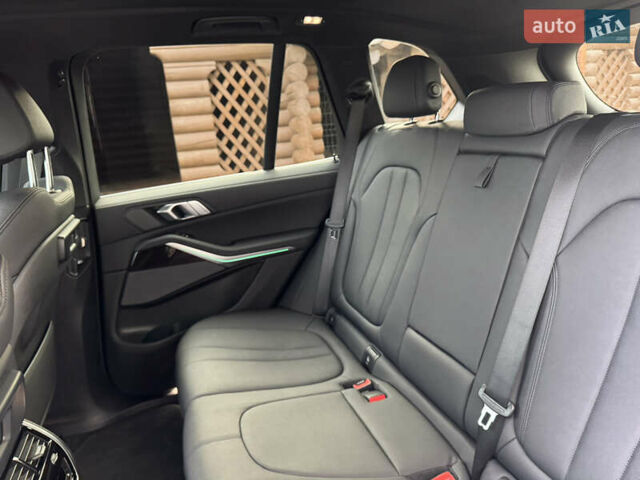 Черный БМВ Х5, объемом двигателя 3 л и пробегом 74 тыс. км за 56000 $, фото 41 на Automoto.ua