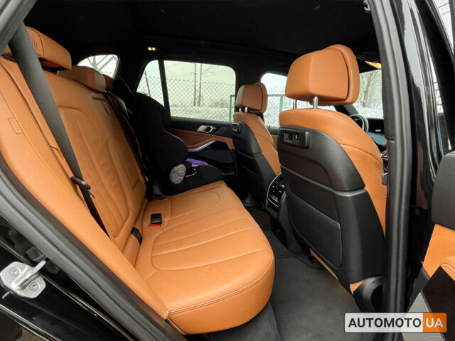 Чорний БМВ Х5, об'ємом двигуна 3 л та пробігом 24 тис. км за 59999 $, фото 21 на Automoto.ua
