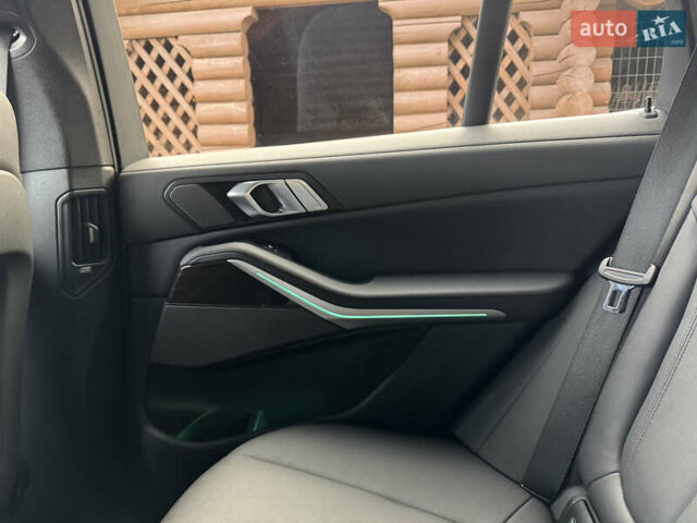 Черный БМВ Х5, объемом двигателя 3 л и пробегом 74 тыс. км за 56000 $, фото 43 на Automoto.ua