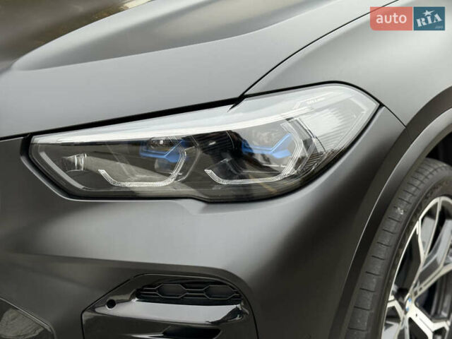 Черный БМВ Х5, объемом двигателя 4.4 л и пробегом 59 тыс. км за 77000 $, фото 2 на Automoto.ua