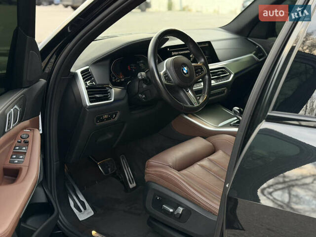 БМВ Х5 2021 у Києві на Automoto.ua Чорний БМВ Х5, об'ємом двигуна 2 л та пробігом 88 тис. км за 55999 $, фото 16 на Automoto.ua