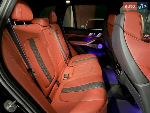 БМВ Х5 2021 в Днепре (Днепропетровске) на Automoto.ua Черный БМВ Х5, объемом двигателя 4.39 л и пробегом 47 тыс. км за 91000 $, фото 31 на Automoto.ua