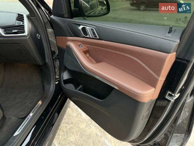 БМВ Х5 2021 у Києві на Automoto.ua Чорний БМВ Х5, об'ємом двигуна 2 л та пробігом 88 тис. км за 55999 $, фото 24 на Automoto.ua