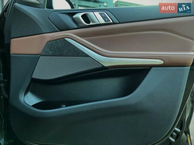 Черный БМВ Х5, объемом двигателя 4.39 л и пробегом 64 тыс. км за 80999 $, фото 30 на Automoto.ua