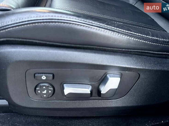 Черный БМВ Х5, объемом двигателя 3 л и пробегом 41 тыс. км за 58000 $, фото 13 на Automoto.ua