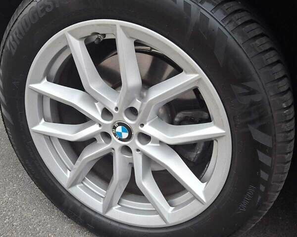 Черный БМВ Х5, объемом двигателя 3 л и пробегом 174 тыс. км за 47500 $, фото 22 на Automoto.ua