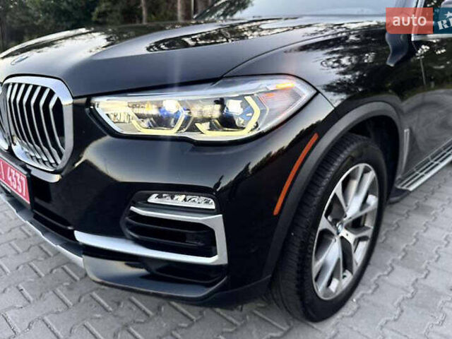 Черный БМВ Х5, объемом двигателя 3 л и пробегом 41 тыс. км за 58000 $, фото 1 на Automoto.ua