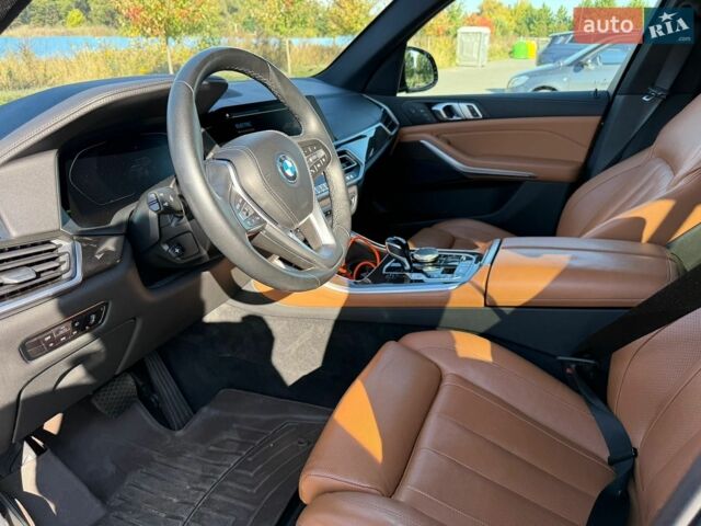 Чорний БМВ Х5, об'ємом двигуна 0 л та пробігом 160 тис. км за 50999 $, фото 15 на Automoto.ua
