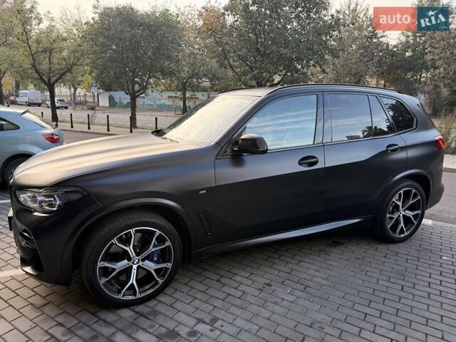 Черный БМВ Х5, объемом двигателя 4.39 л и пробегом 59 тыс. км за 84999 $, фото 1 на Automoto.ua