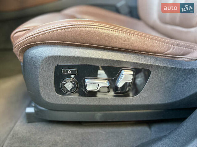 Чорний БМВ Х5, об'ємом двигуна 3 л та пробігом 69 тис. км за 69500 $, фото 28 на Automoto.ua