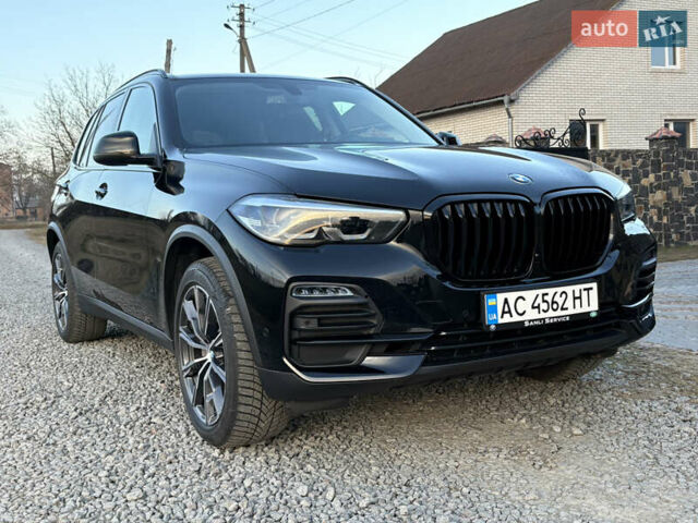 Черный БМВ Х5, объемом двигателя 2 л и пробегом 46 тыс. км за 54700 $, фото 5 на Automoto.ua