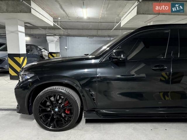 БМВ Х5 2021 в Днепре (Днепропетровске) на Automoto.ua Черный БМВ Х5, объемом двигателя 4.39 л и пробегом 47 тыс. км за 91000 $, фото 3 на Automoto.ua