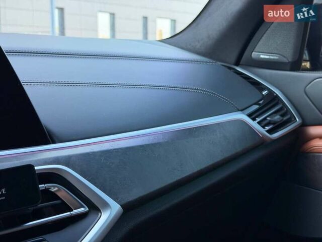 Черный БМВ Х5, объемом двигателя 4.39 л и пробегом 90 тыс. км за 72000 $, фото 88 на Automoto.ua