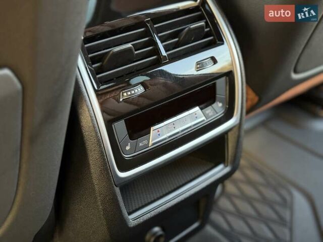 Черный БМВ Х5, объемом двигателя 3 л и пробегом 67 тыс. км за 75000 $, фото 28 на Automoto.ua