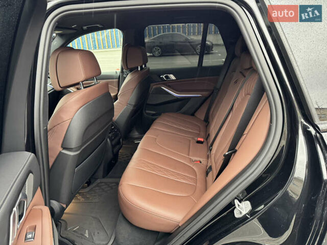 Черный БМВ Х5, объемом двигателя 4.39 л и пробегом 43 тыс. км за 84000 $, фото 13 на Automoto.ua
