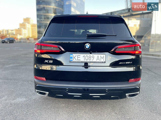 Черный БМВ Х5, объемом двигателя 2 л и пробегом 94 тыс. км за 54500 $, фото 4 на Automoto.ua