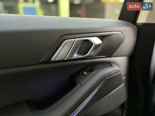 Чорний БМВ Х5, об'ємом двигуна 3 л та пробігом 47 тис. км за 63900 $, фото 35 на Automoto.ua