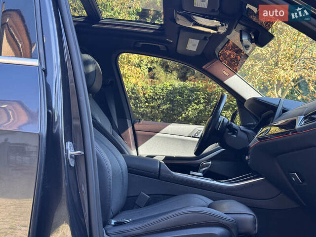Черный БМВ Х5, объемом двигателя 3 л и пробегом 71 тыс. км за 50000 $, фото 12 на Automoto.ua