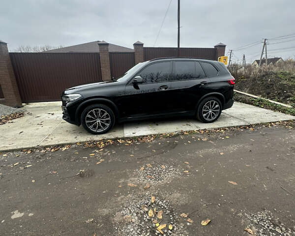 Черный БМВ Х5, объемом двигателя 2 л и пробегом 106 тыс. км за 59999 $, фото 7 на Automoto.ua