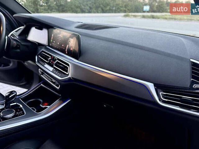 Черный БМВ Х5, объемом двигателя 3 л и пробегом 41 тыс. км за 58000 $, фото 19 на Automoto.ua