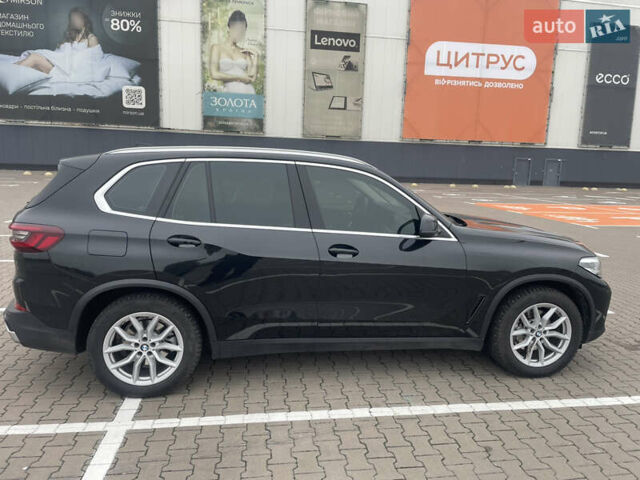 Чорний БМВ Х5, об'ємом двигуна 2.99 л та пробігом 45 тис. км за 72000 $, фото 6 на Automoto.ua