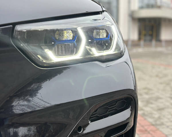 Чорний БМВ Х5, об'ємом двигуна 2.99 л та пробігом 64 тис. км за 82800 $, фото 7 на Automoto.ua