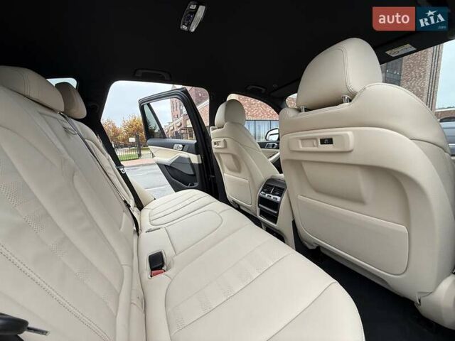 Чорний БМВ Х5, об'ємом двигуна 2.99 л та пробігом 15 тис. км за 82900 $, фото 84 на Automoto.ua