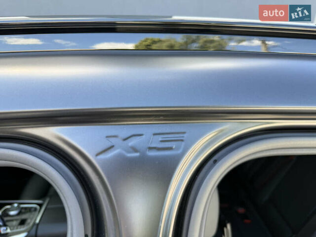 Чорний БМВ Х5, об'ємом двигуна 2.99 л та пробігом 65 тис. км за 90000 $, фото 12 на Automoto.ua