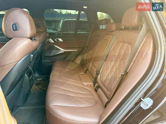 Черный БМВ Х5, объемом двигателя 3 л и пробегом 34 тыс. км за 69900 $, фото 12 на Automoto.ua