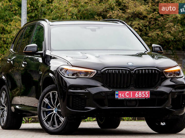 Черный БМВ Х5, объемом двигателя 3 л и пробегом 42 тыс. км за 68500 $, фото 1 на Automoto.ua