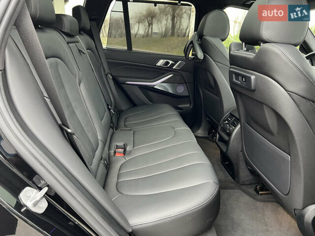 Черный БМВ Х5, объемом двигателя 2.99 л и пробегом 33 тыс. км за 82900 $, фото 47 на Automoto.ua