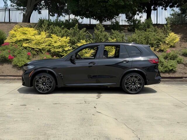 Черный БМВ Х5, объемом двигателя 4.4 л и пробегом 26 тыс. км за 38000 $, фото 3 на Automoto.ua