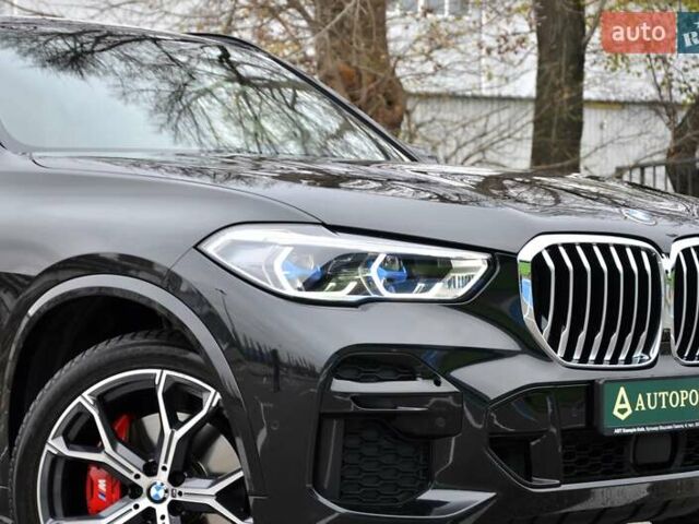 Черный БМВ Х5, объемом двигателя 3 л и пробегом 55 тыс. км за 72999 $, фото 3 на Automoto.ua