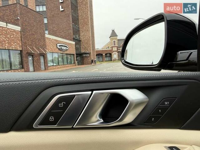 Чорний БМВ Х5, об'ємом двигуна 2.99 л та пробігом 15 тис. км за 82900 $, фото 53 на Automoto.ua