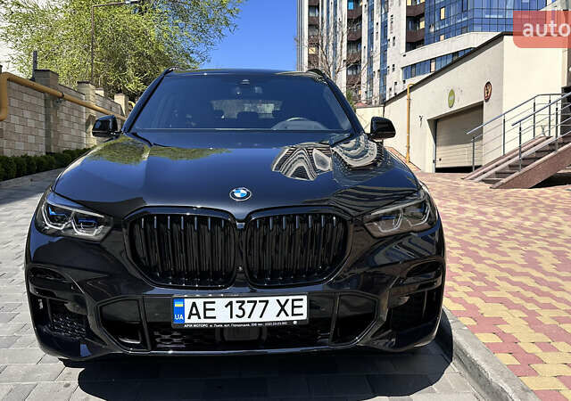 Черный БМВ Х5, объемом двигателя 2.99 л и пробегом 28 тыс. км за 81499 $, фото 1 на Automoto.ua