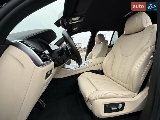 Чорний БМВ Х5, об'ємом двигуна 2.99 л та пробігом 15 тис. км за 82900 $, фото 55 на Automoto.ua